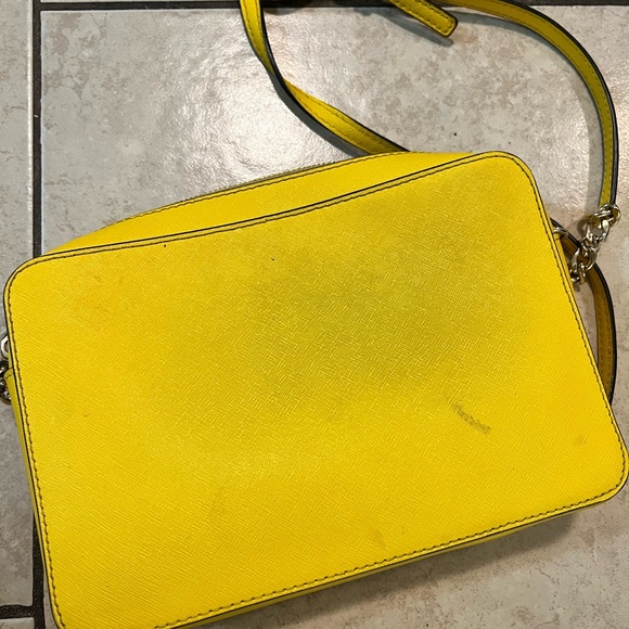 Michael Kors Jet Set Cross Body - Picture 4 of 5